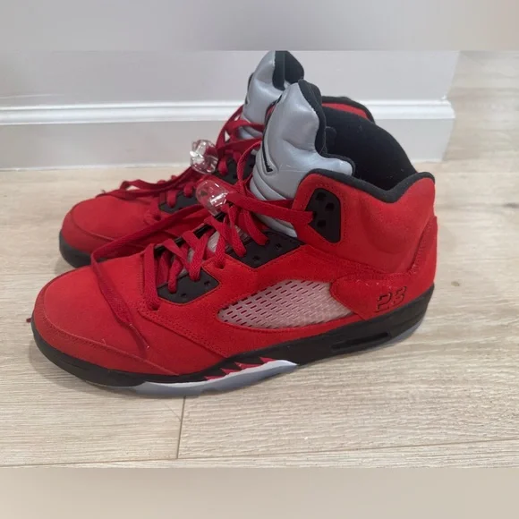 Air Jordan 5 Retro Raging Bull Red Suede Sneakers (size 13M) - Picture 3 of 6